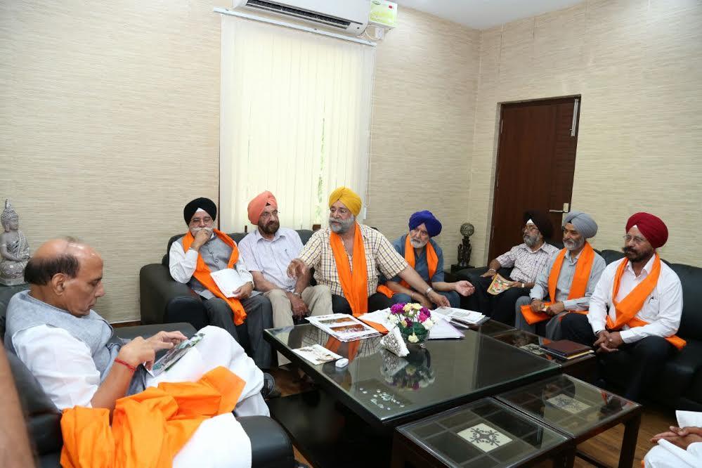 APSCC meets Rajnath Singh